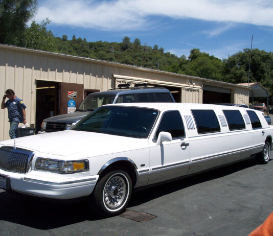 Riding Experience with limousine